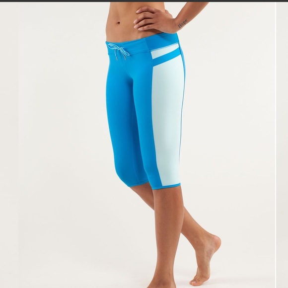 Lululemon “heat it up” crop in pink, size 10 - Picture 2 of 11